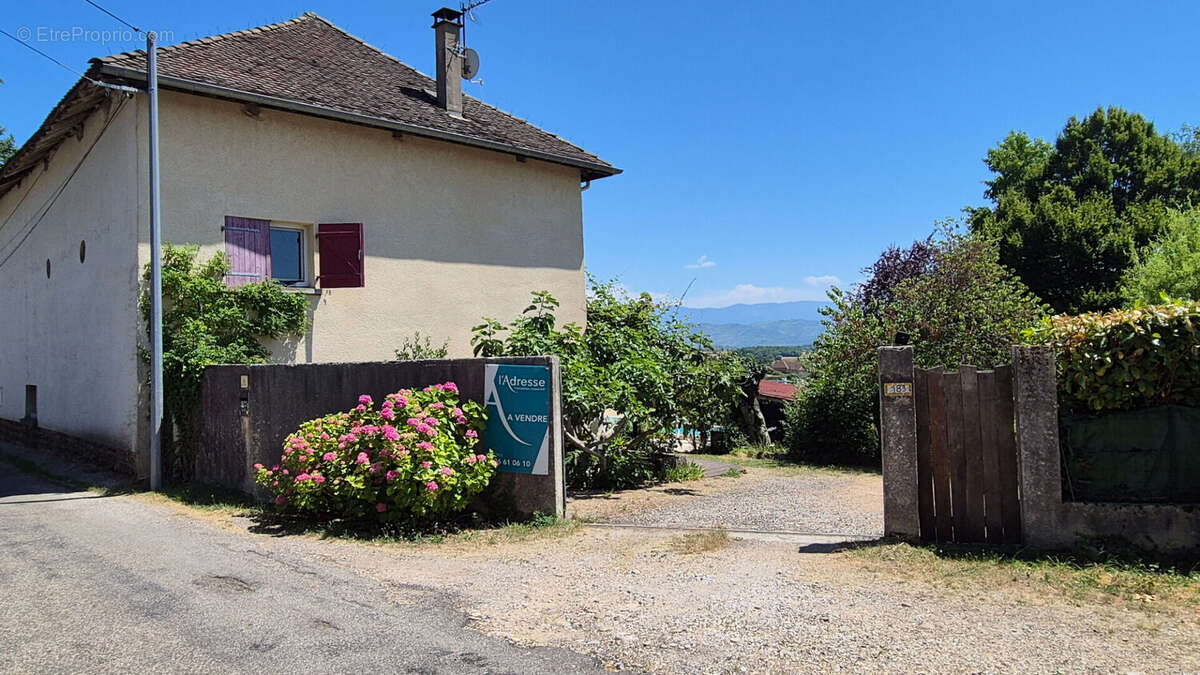 Maison à BEVENAIS
