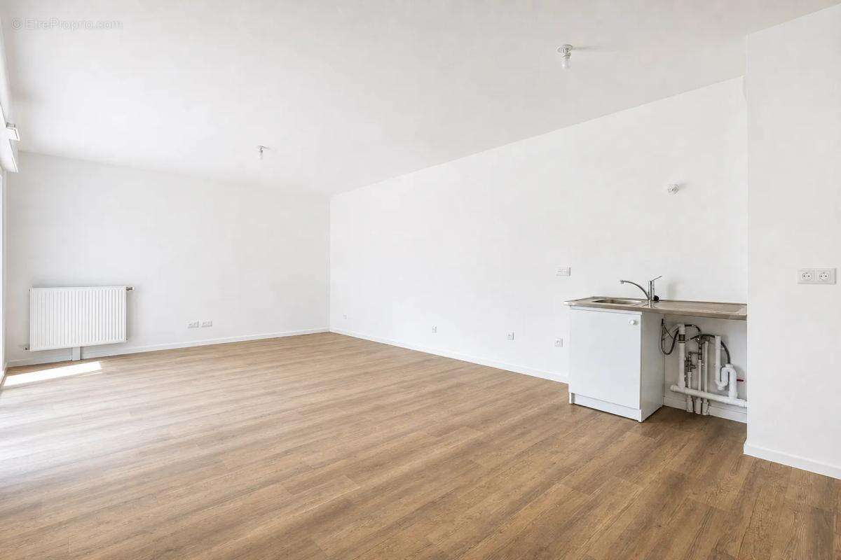 Appartement à MOISSY-CRAMAYEL