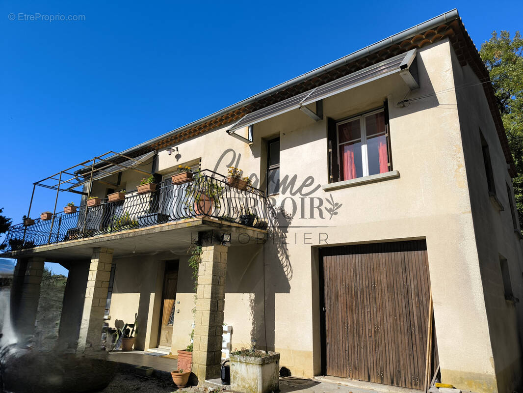 Maison à SAINT-LAURENT-LA-VERNEDE