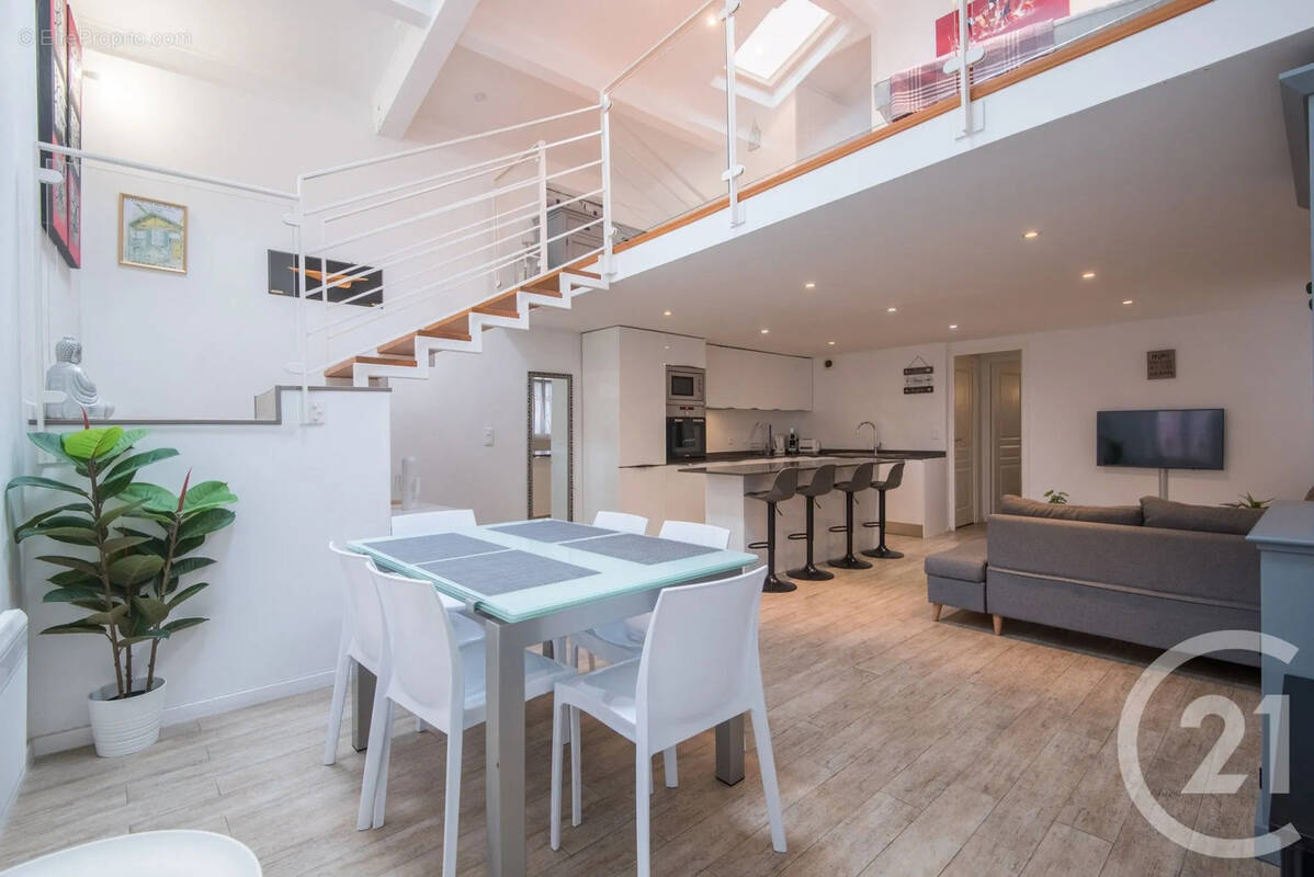 Maison à VILLEFRANCHE-SUR-MER