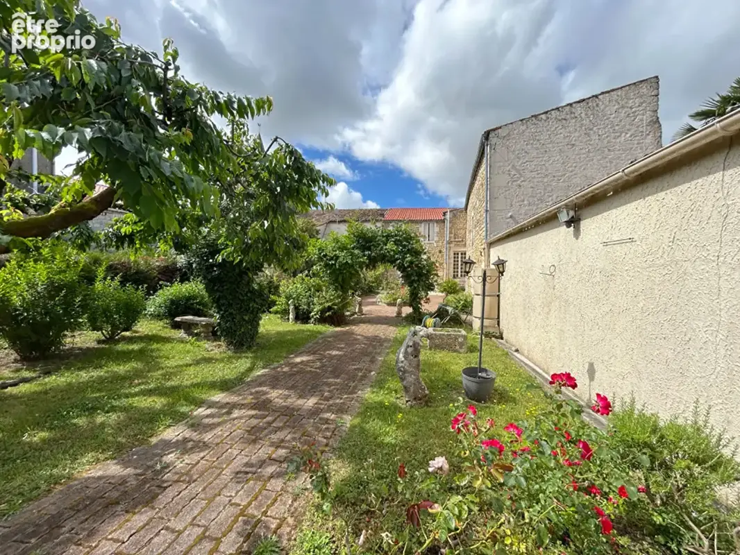 Maison Le Gua 7 pièce(s) 227 m2 - photo 3
