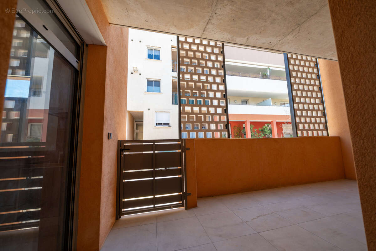 Maison à NIMES