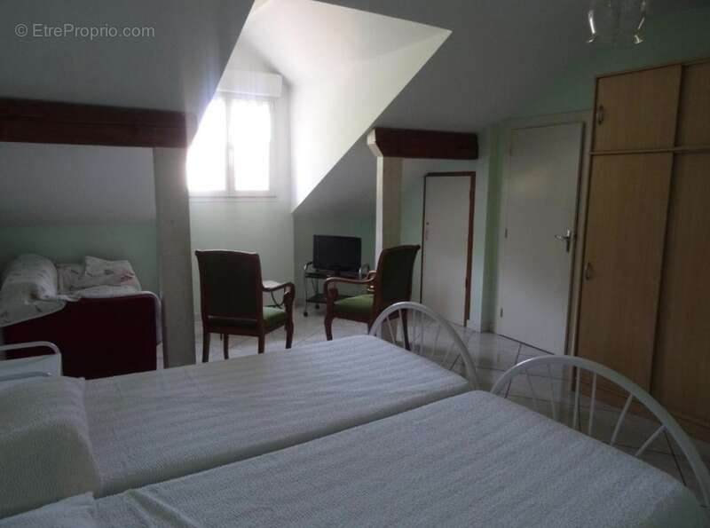 Appartement à BAINS-LES-BAINS