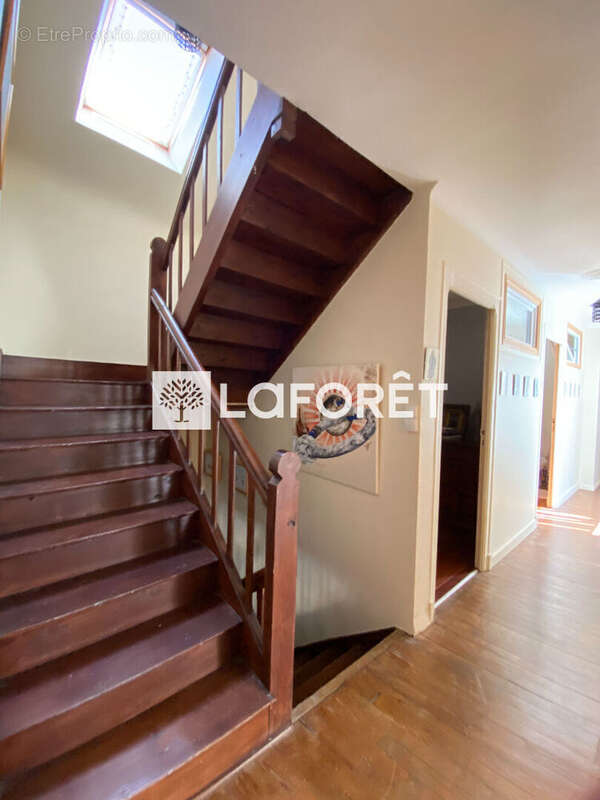 Maison Pontrieux 7 pièce(s) 250 m² - photo 13