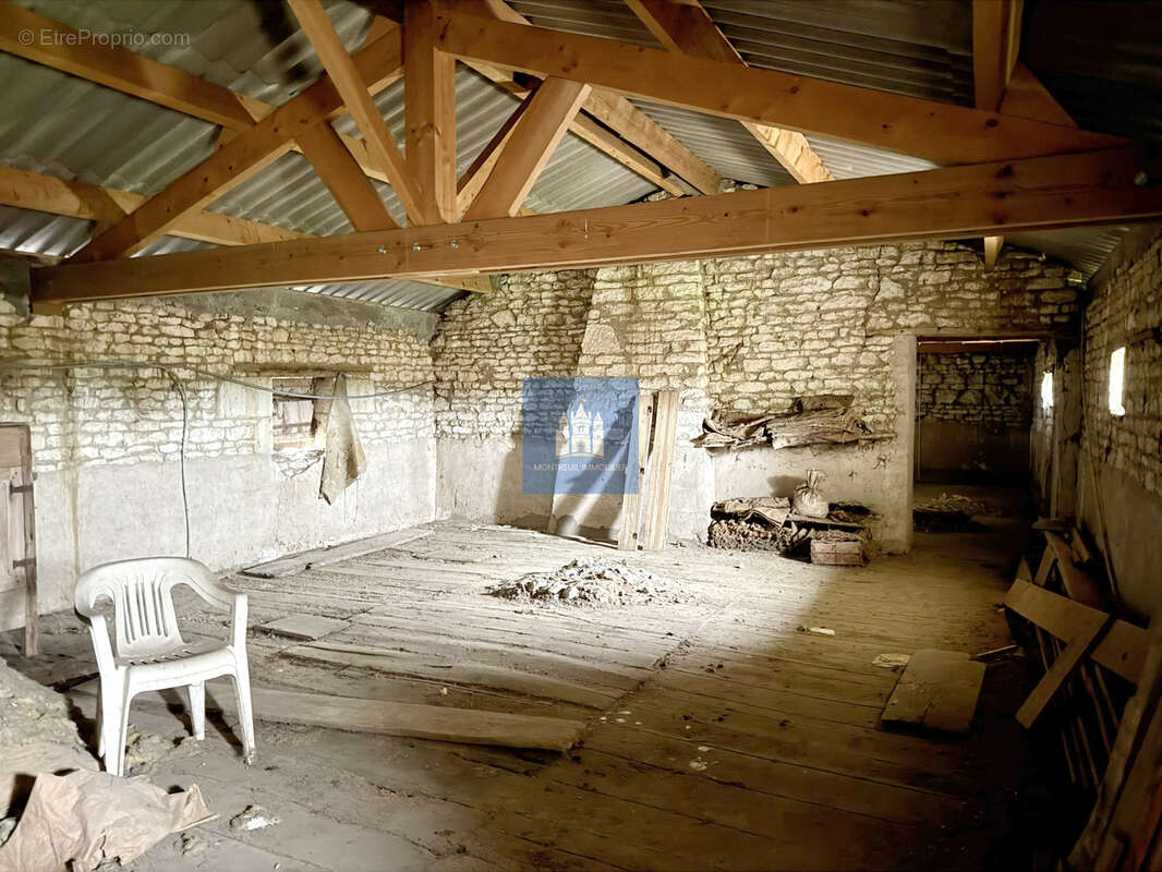 Maison à SAINT-CYR-LA-LANDE