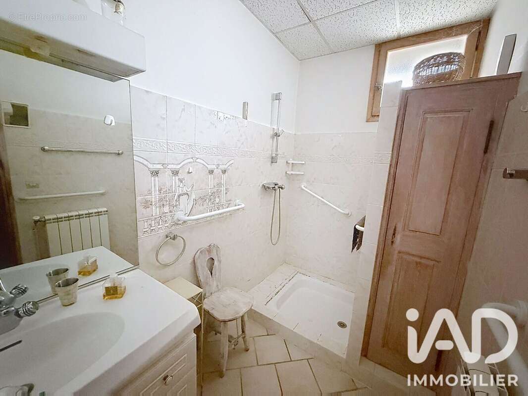 Appartement 111 m² à Saint-Martin-Vesubie  - photo 7