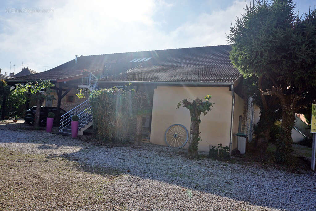 Maison à PARAY-LE-MONIAL