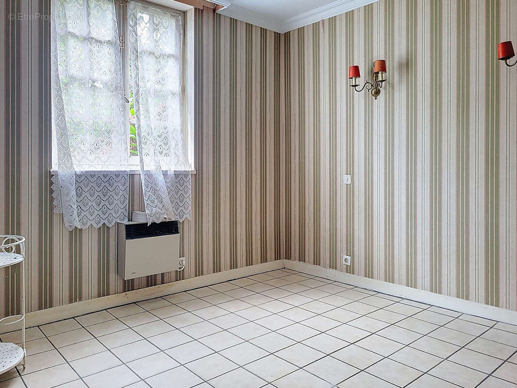 Maison à QUETTREVILLE-SUR-SIENNE