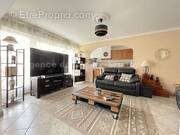 Salon 2 - Appartement à BRUNOY