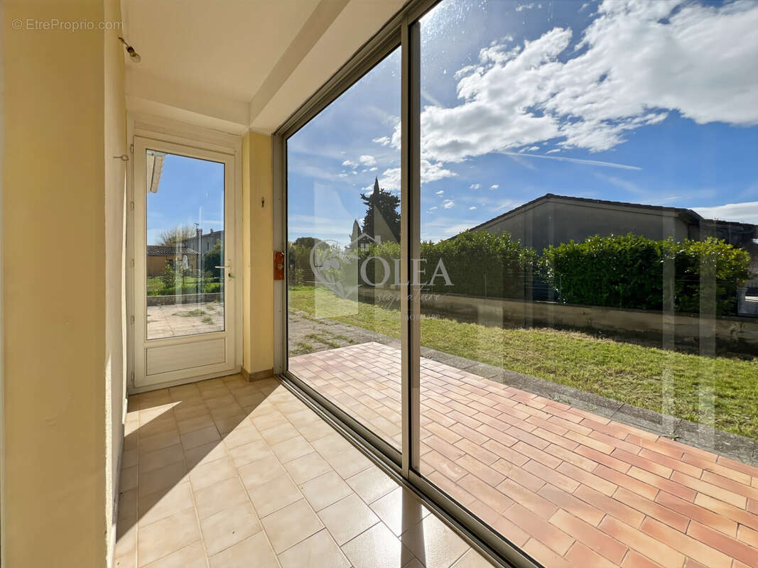 Véranda - Maison à SAINT-QUENTIN-LA-POTERIE
