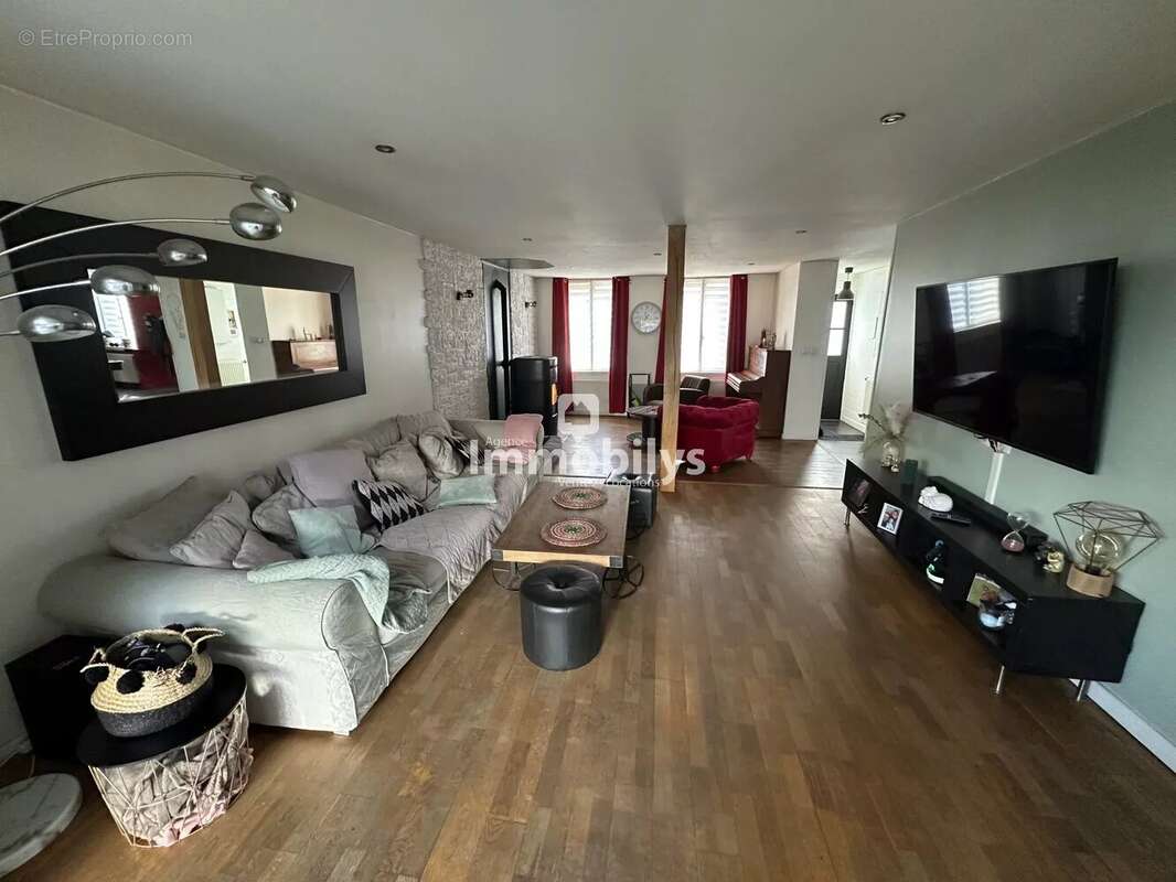 Maison à SIN-LE-NOBLE