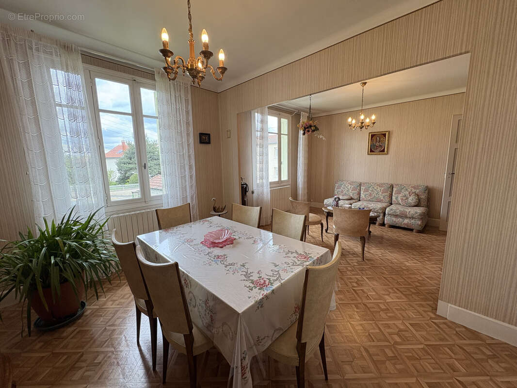 Maison à SORBIERS