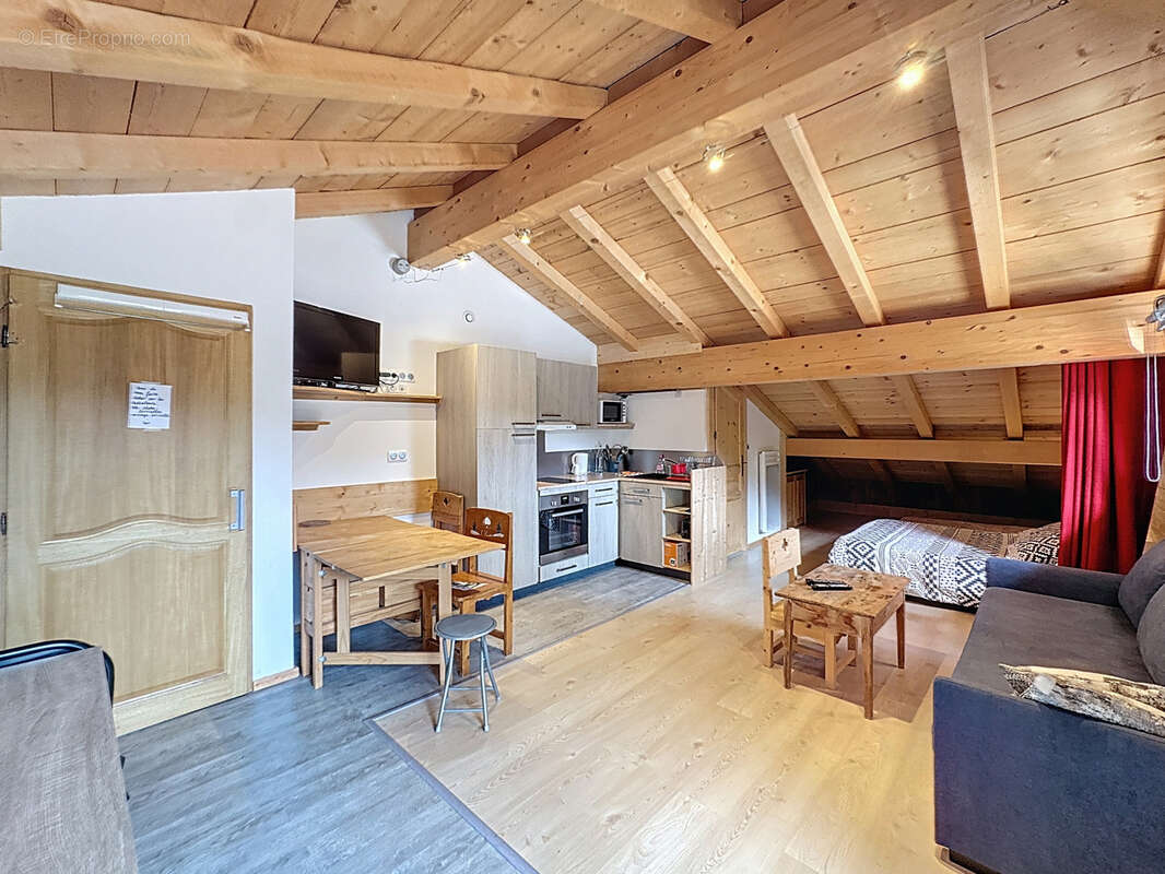 Les Gets - Chalet de 202 m2 - Environnement préservé et lumineux - photo 17