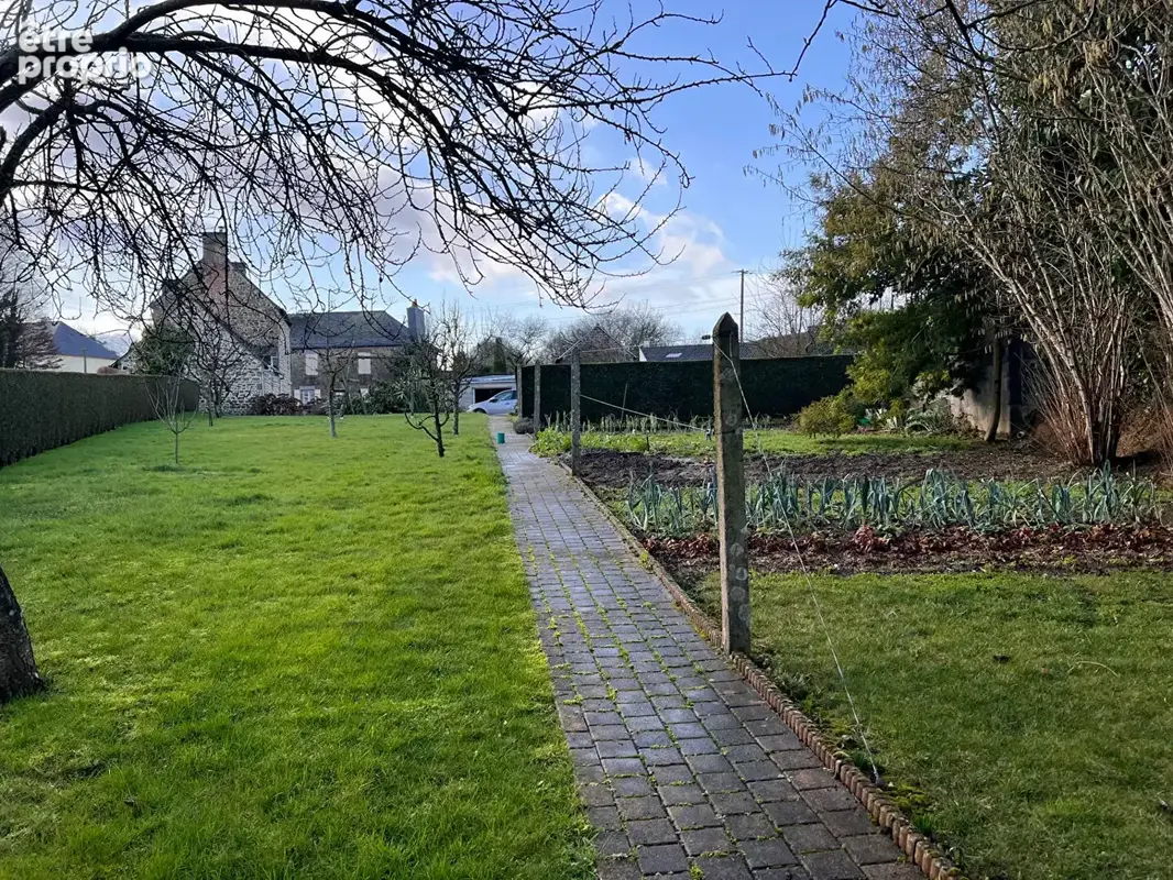Maison en pierre avec terrain de 1350 m2 - photo 10