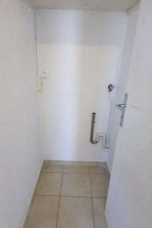 Appartement à LYON-8E