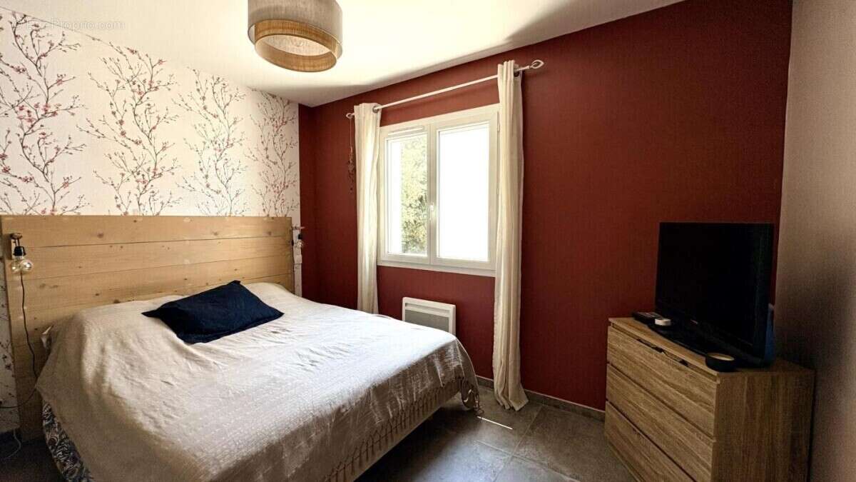 Villa récente avec 4 chambres à Bédarrides - photo 10