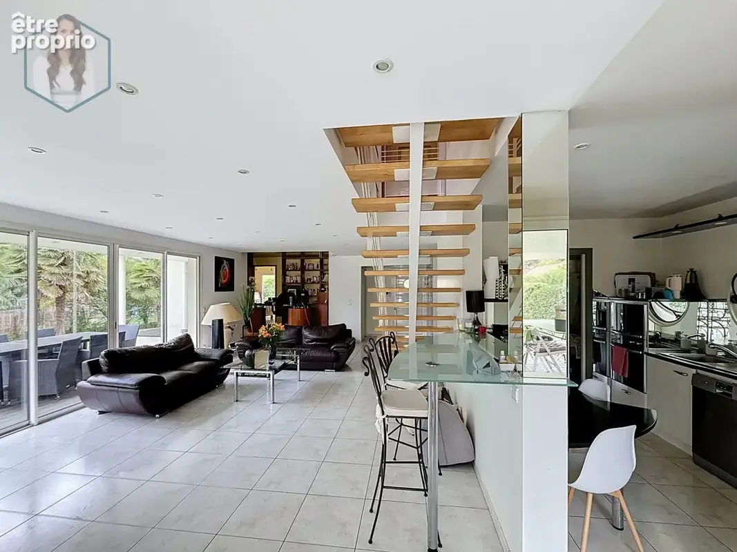Maison 4 pièces 173 m² à vendre à Bizanos (64320) - photo 3