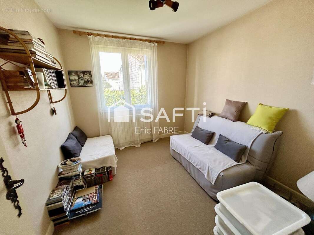 Maison 99 m² à Aussillon  - photo 8