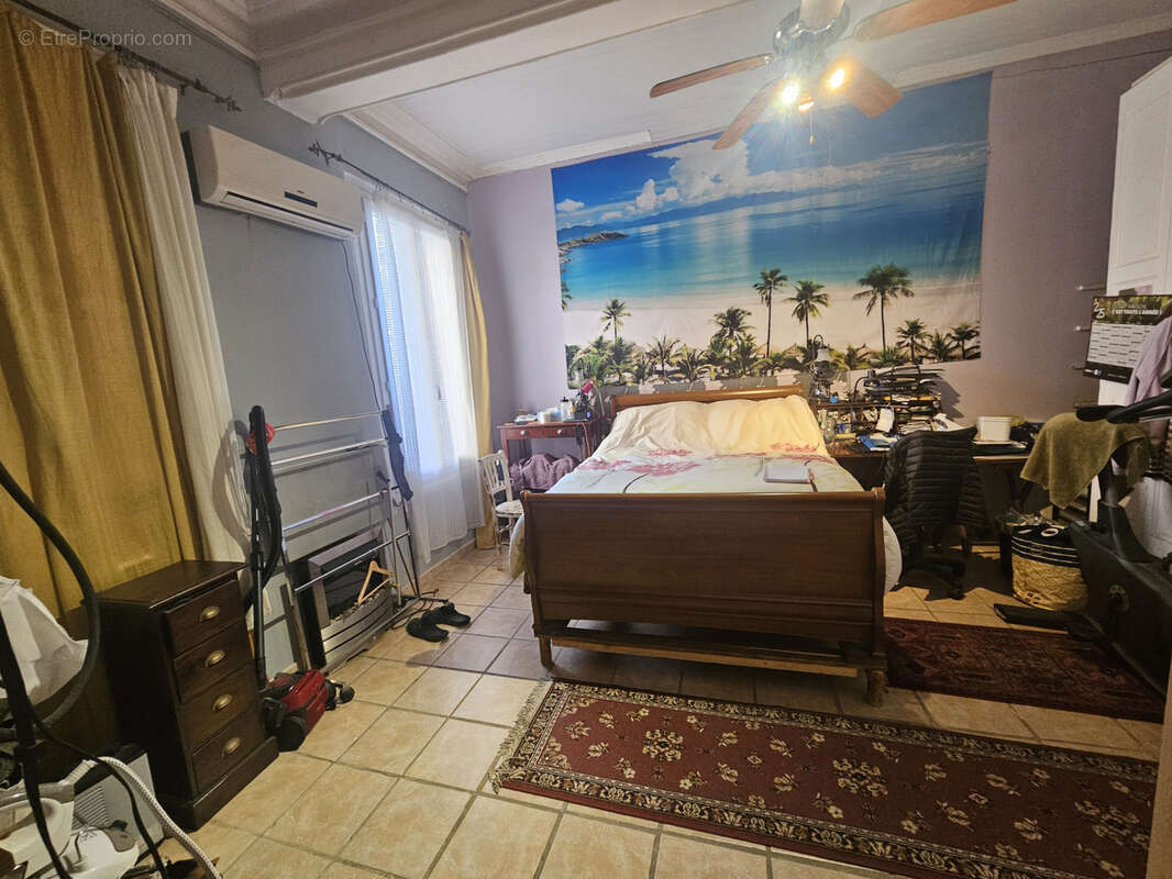 Maison à RAISSAC-D&#039;AUDE