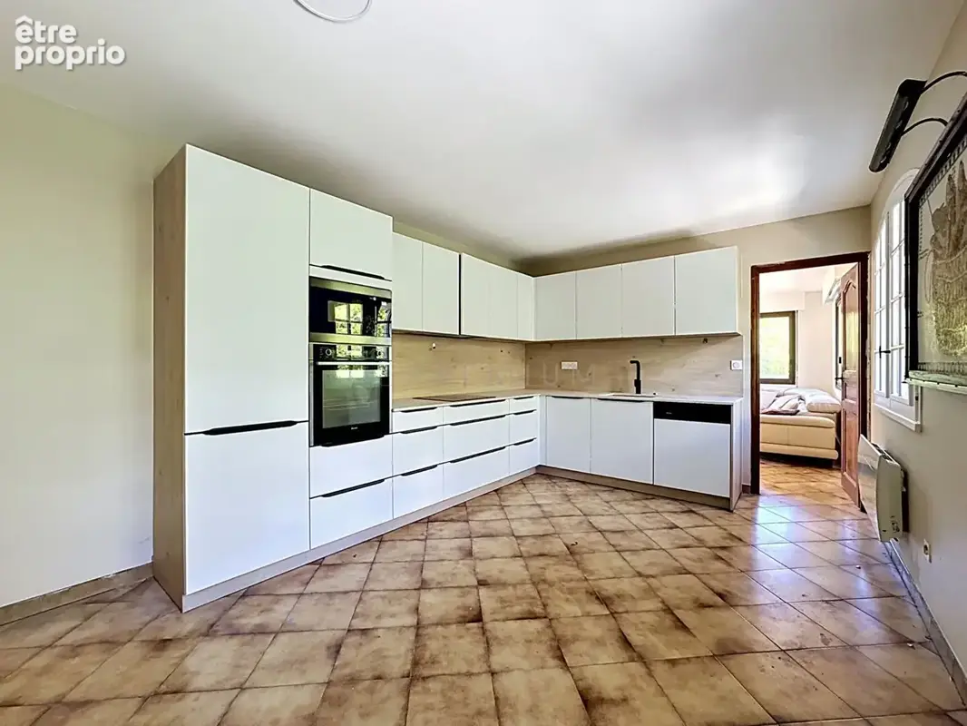 Villa d'architecte de caractère avec 7 chambres aux portes du centre de Montpellier - photo 3