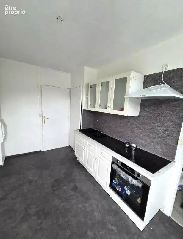Appartement 3 pièces 69 m² à vendre à Lille (59000) - photo 4