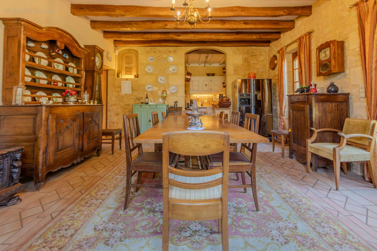 Maison à SAINT-CYPRIEN