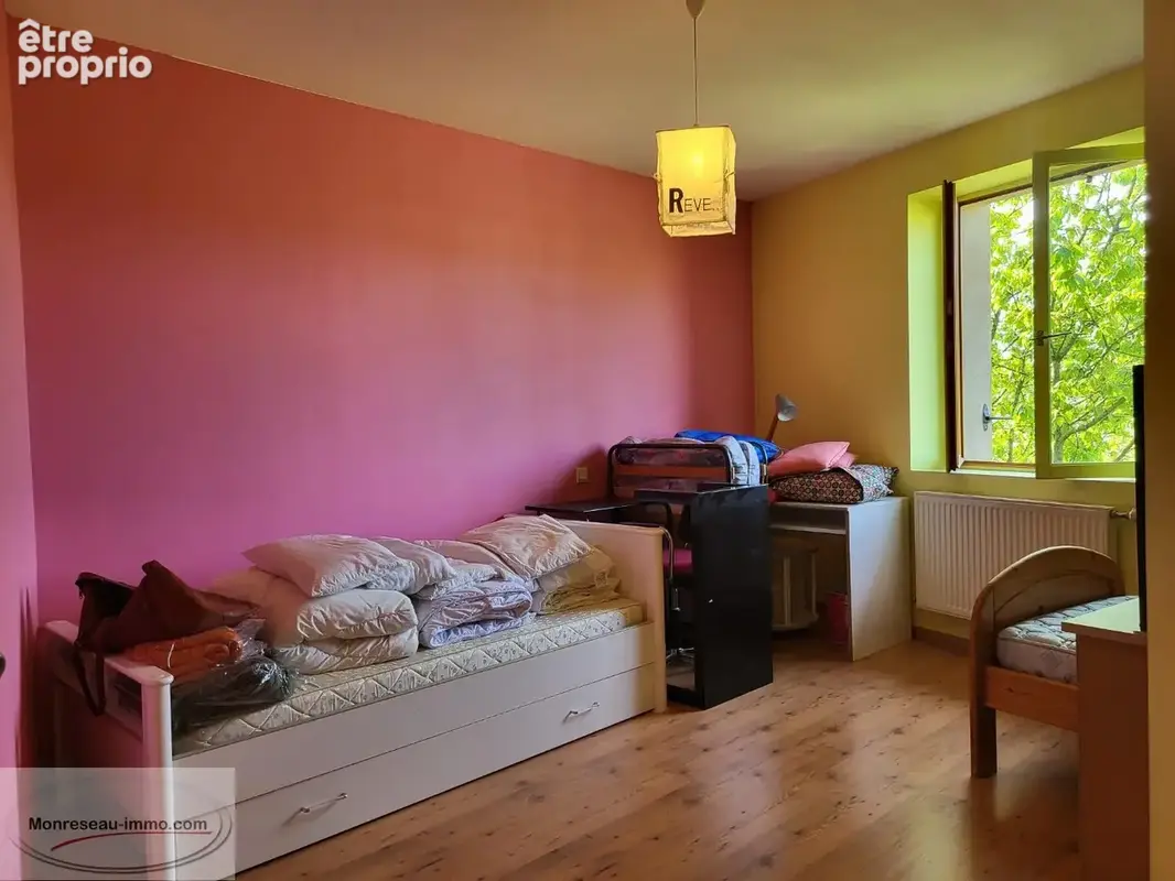 Propriété de Village avec cour, dépendances et jardin... - photo 11