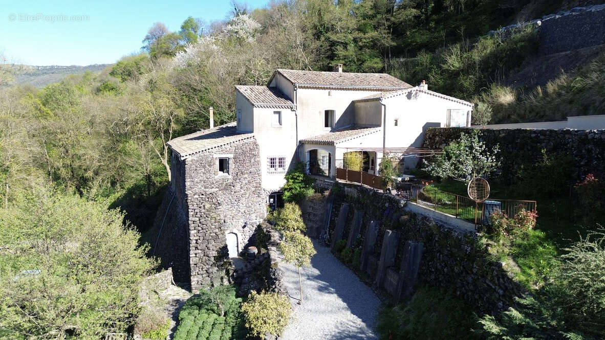 Maison à PRIVAS