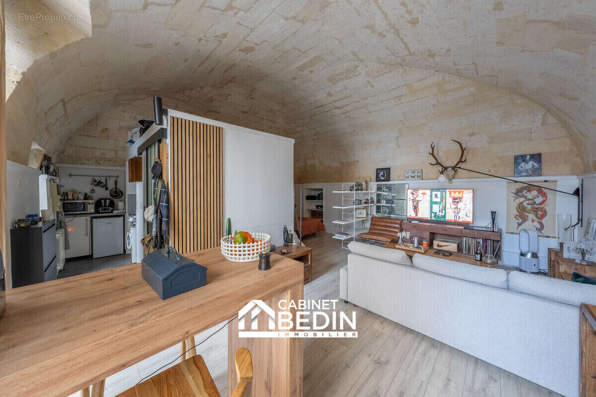 Appartement à BORDEAUX