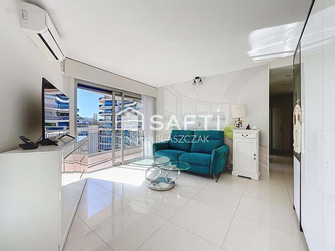 Photo 4 - Appartement à MANDELIEU-LA-NAPOULE