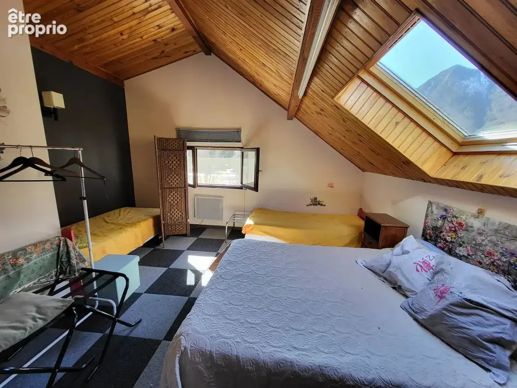 Belle maison avec terrain potentiellement constructible - photo 7