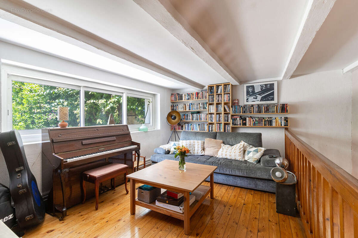 Maison à MARSEILLE-4E