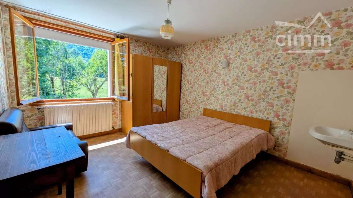 Maison à SAINT-PIERRE-DE-CHARTREUSE