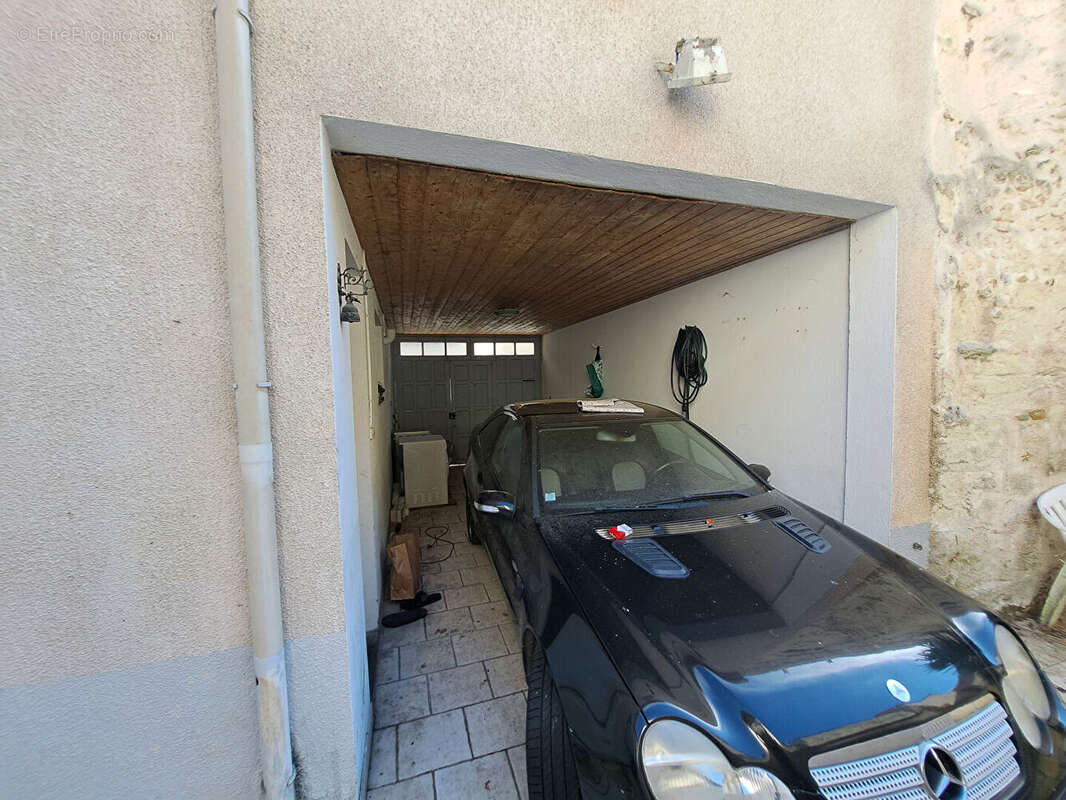 Maison à CHATELLERAULT