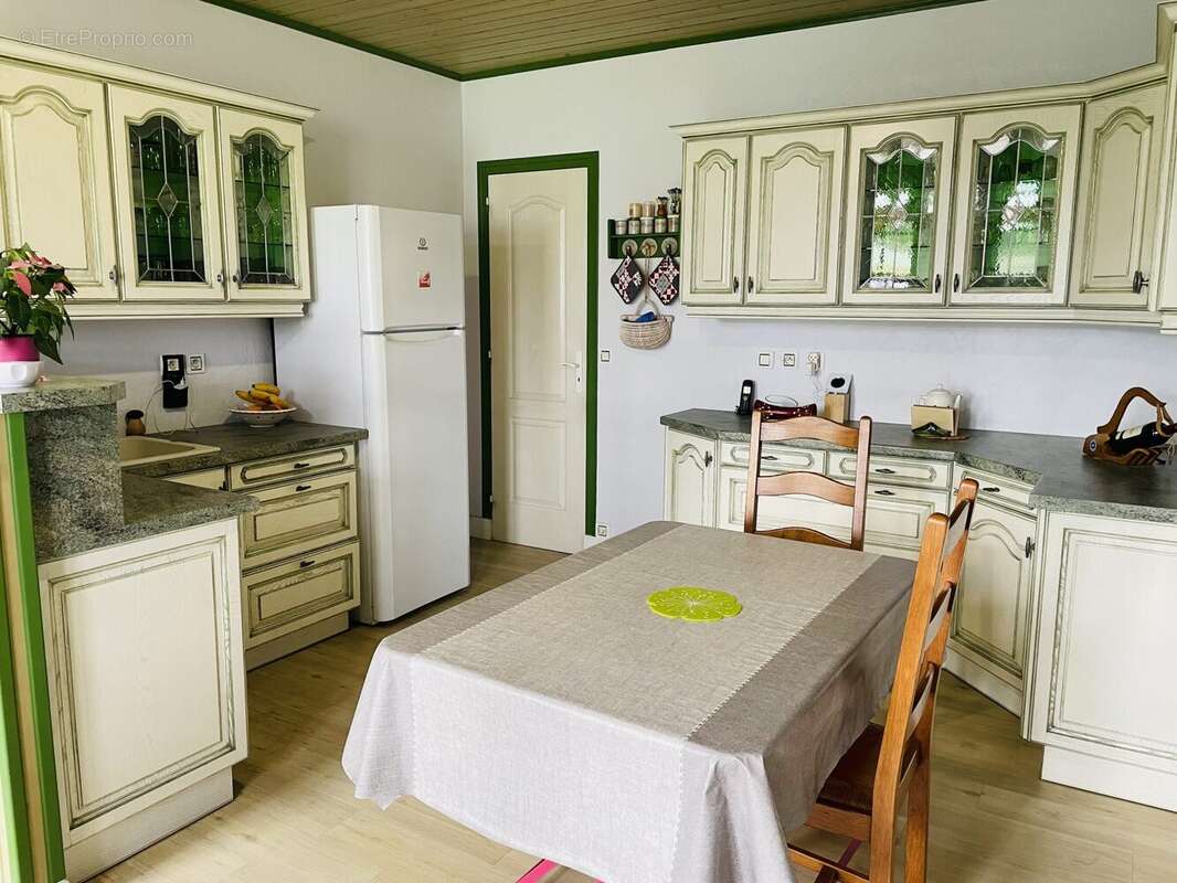 Maison à CORME-ECLUSE