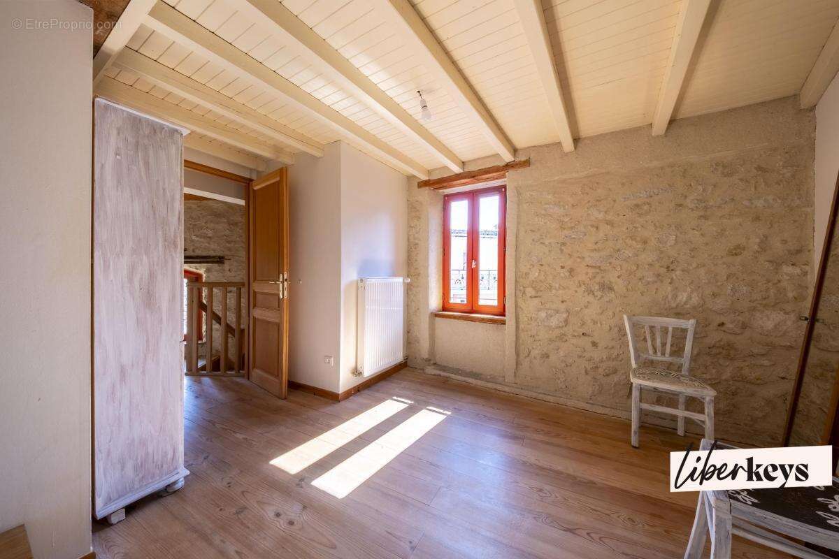 Maison à LAURABUC