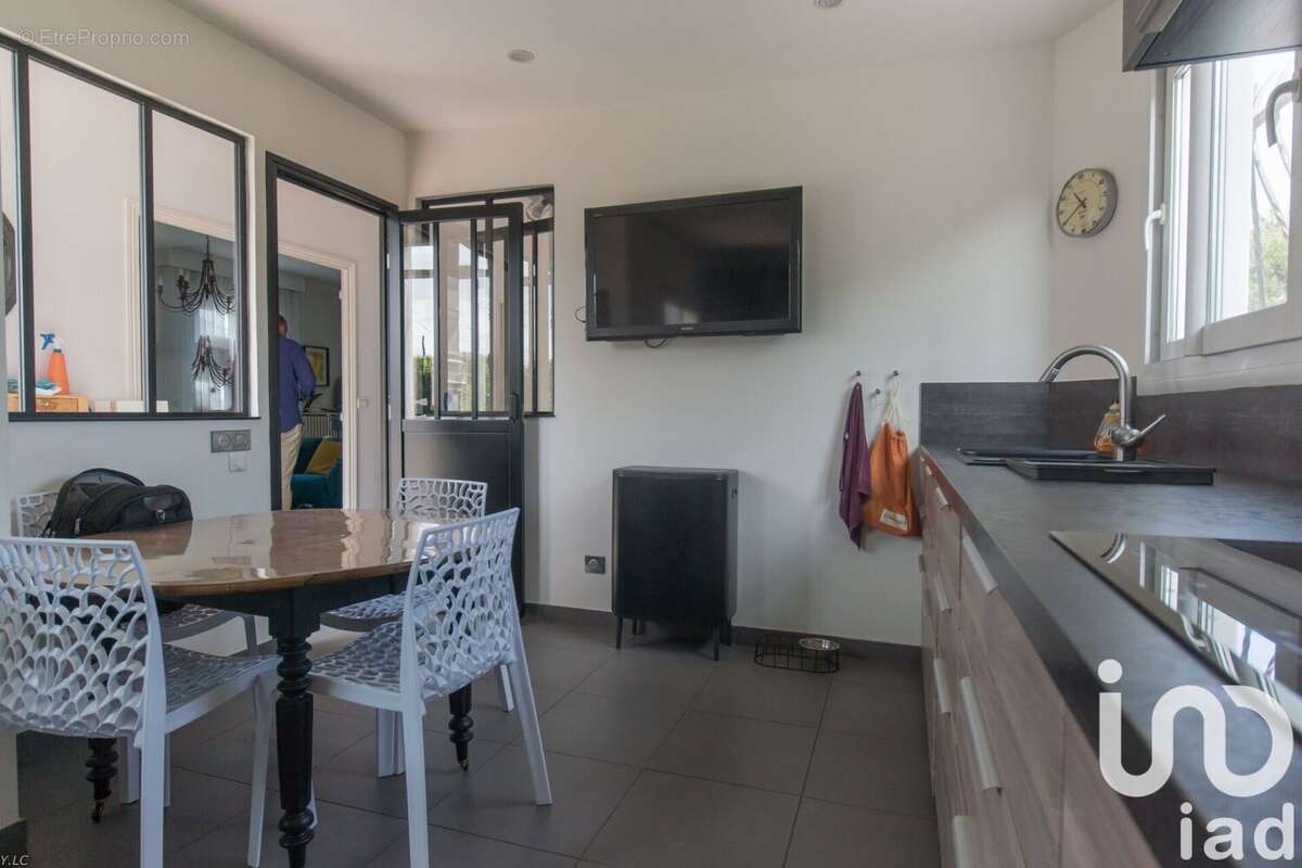 Photo 7 - Maison à VILLENEUVE-LE-ROI