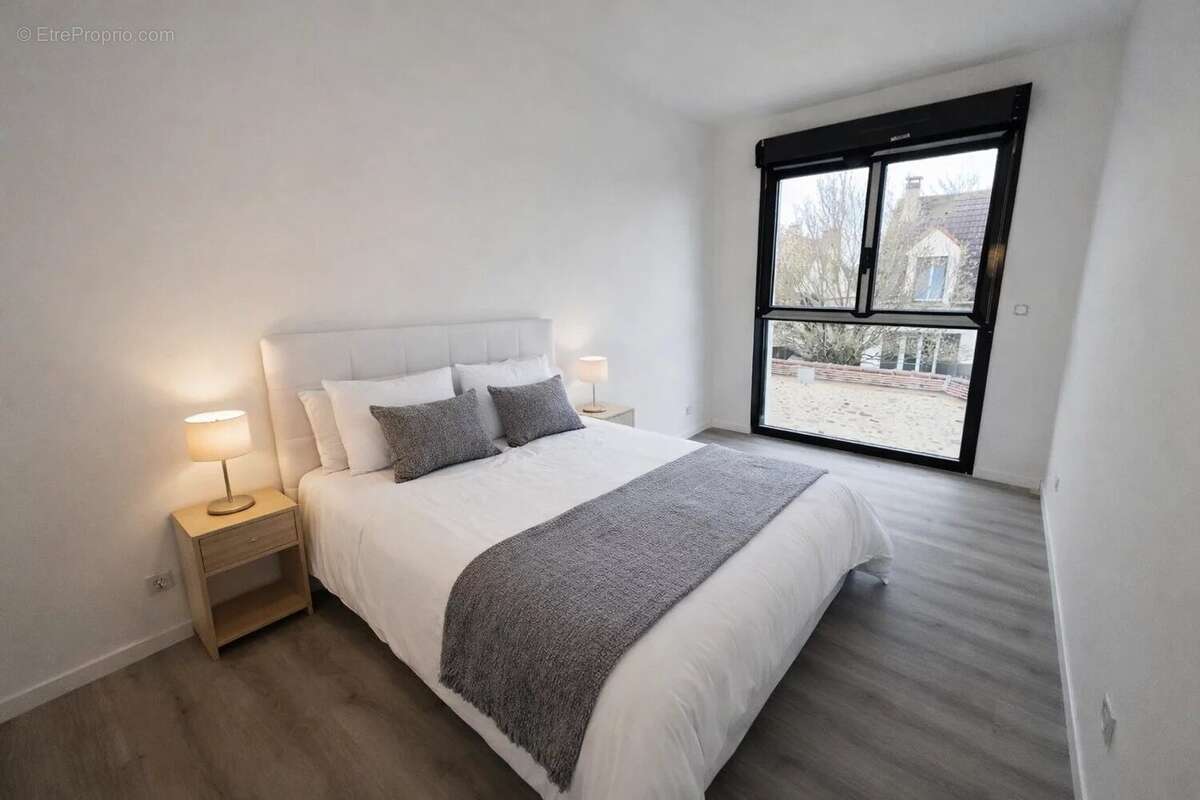 Appartement à FONTENAY-TRESIGNY