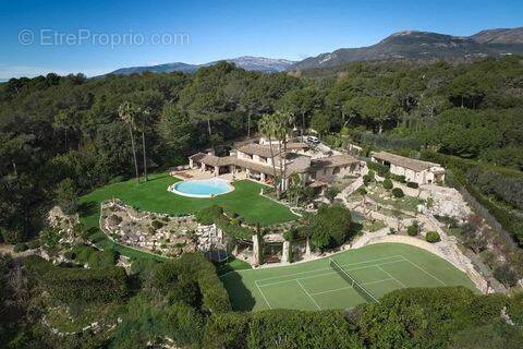 Maison à LA COLLE-SUR-LOUP