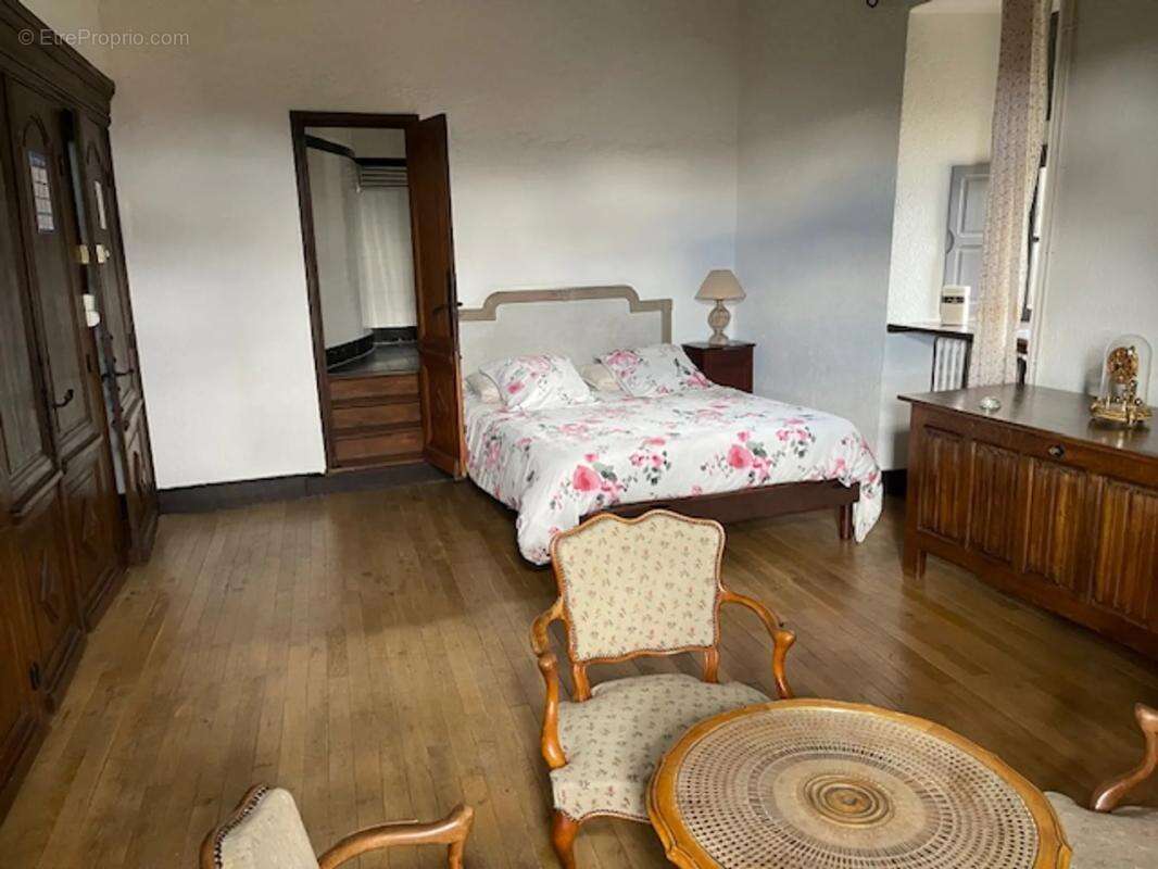 Maison à RIVIERE-SUR-TARN