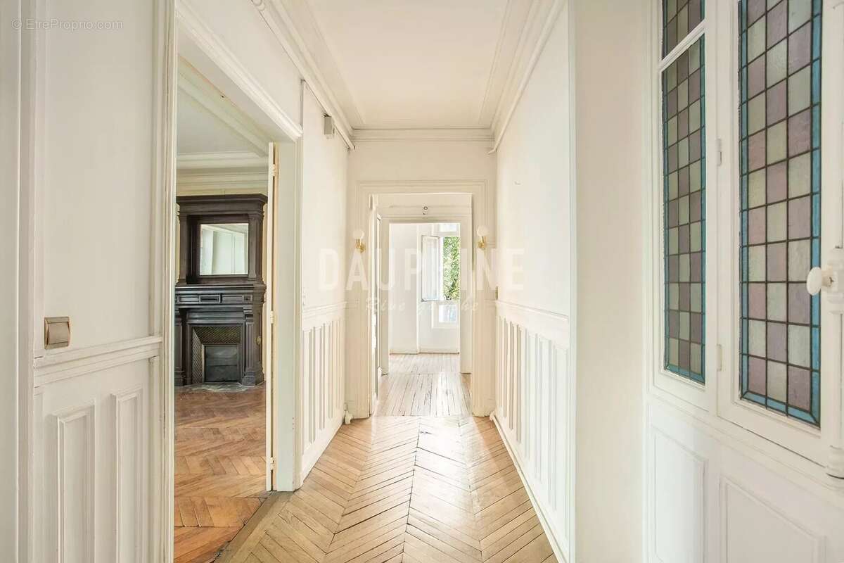 Appartement à PARIS-6E