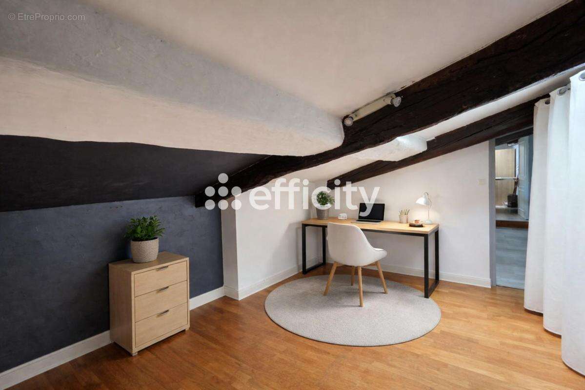 Appartement à LISSIEU
