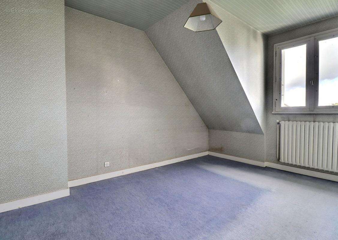 Questembert 56230 - maison centre ville.  6 pièces 108m2 - photo 7