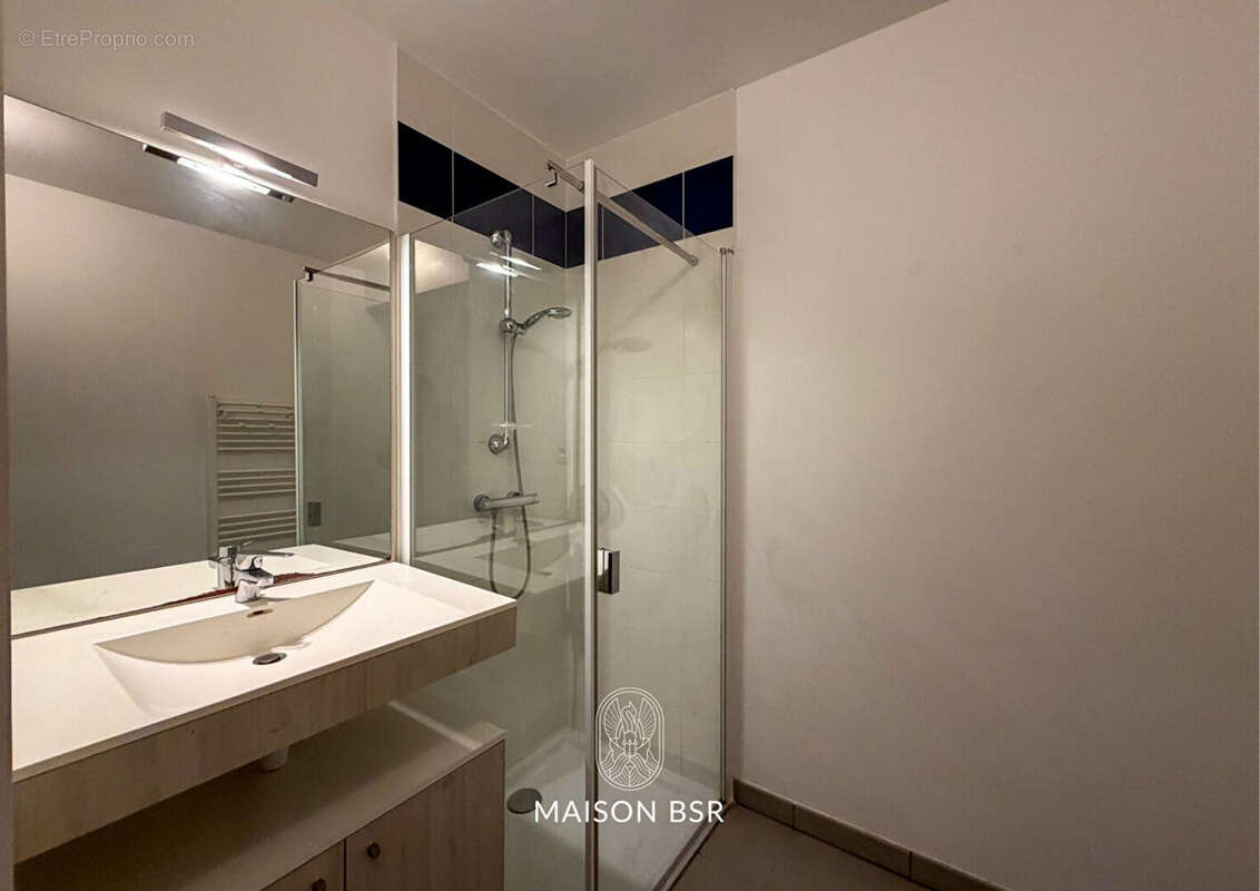 Appartement 2 pièces 51.30 m2 avec loggia de 14m² et place de parking - photo 6