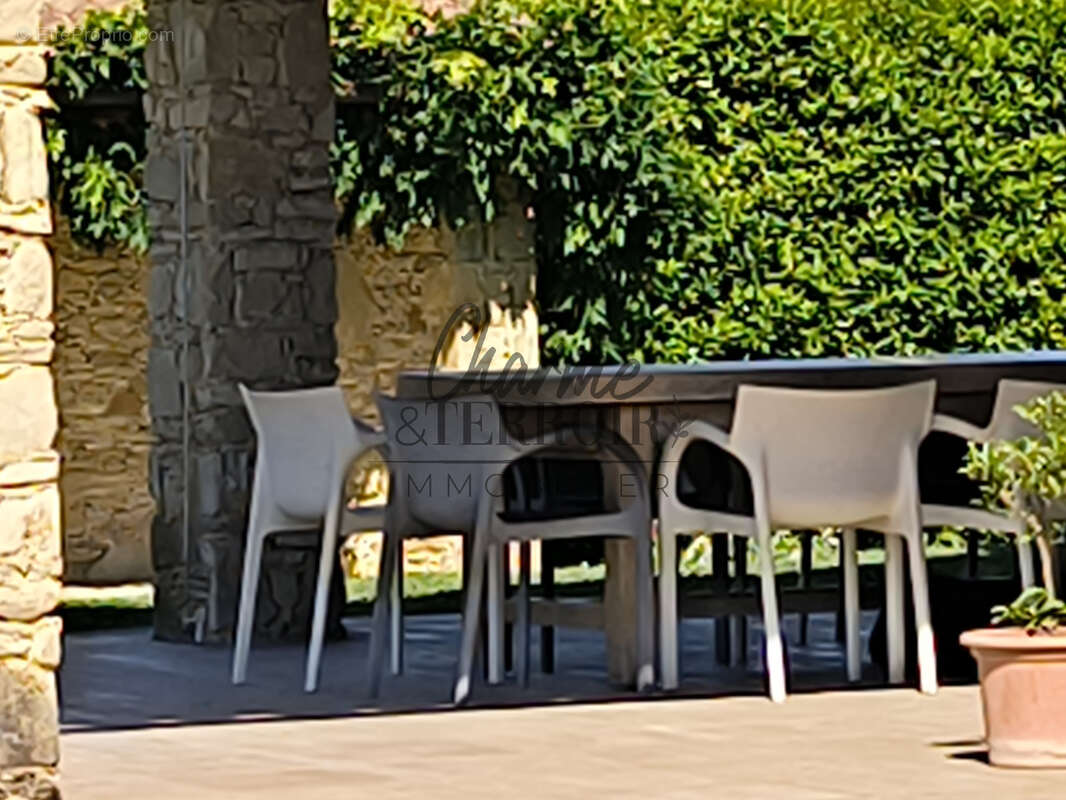 Maison à UZES