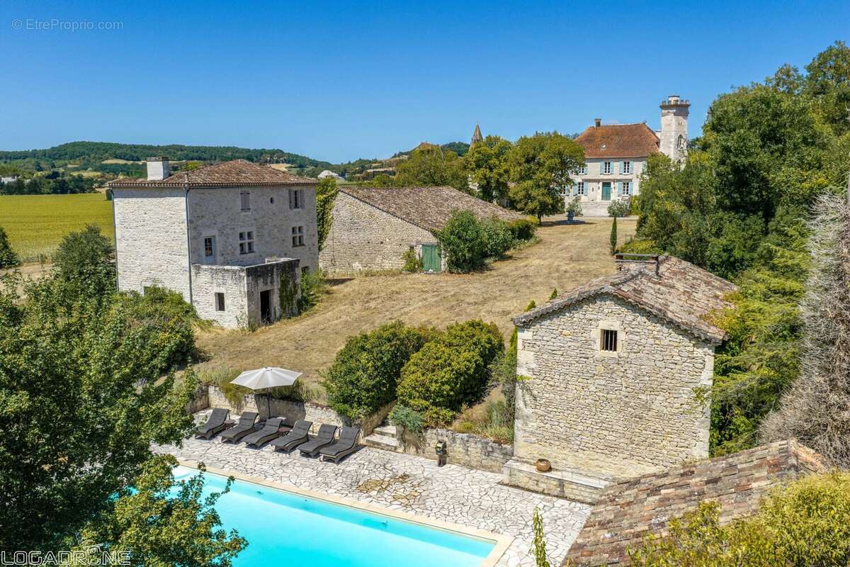 Magnifique château près de Cahors - photo 2