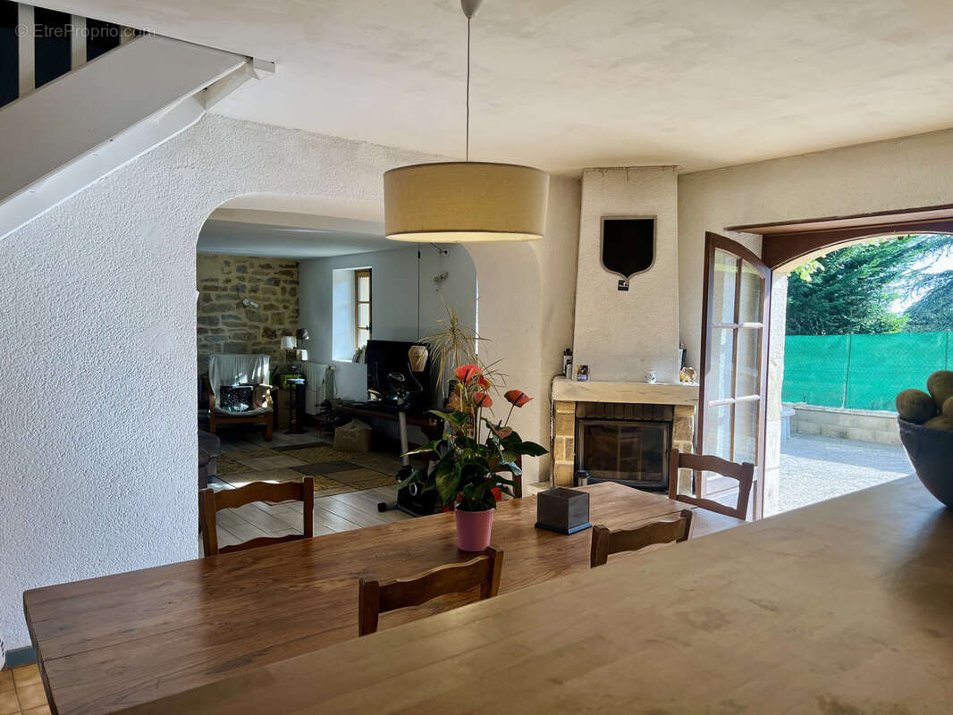Maison à CORN