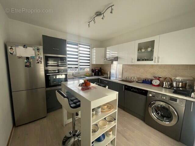 Appartement à LE BLANC-MESNIL