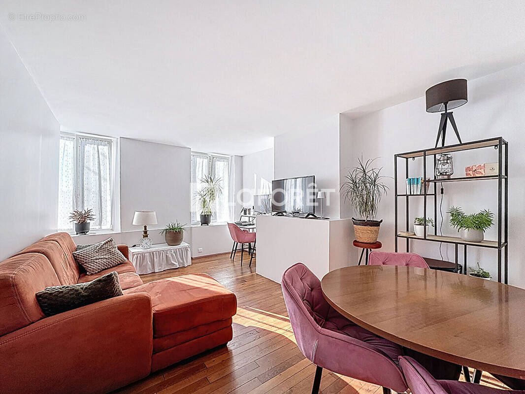 Appartement à NEUFCHATEAU