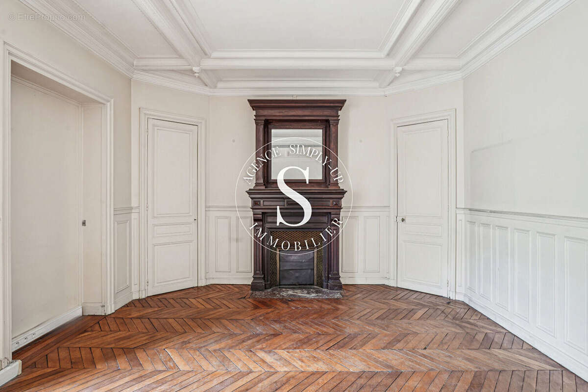 Appartement à PARIS-6E